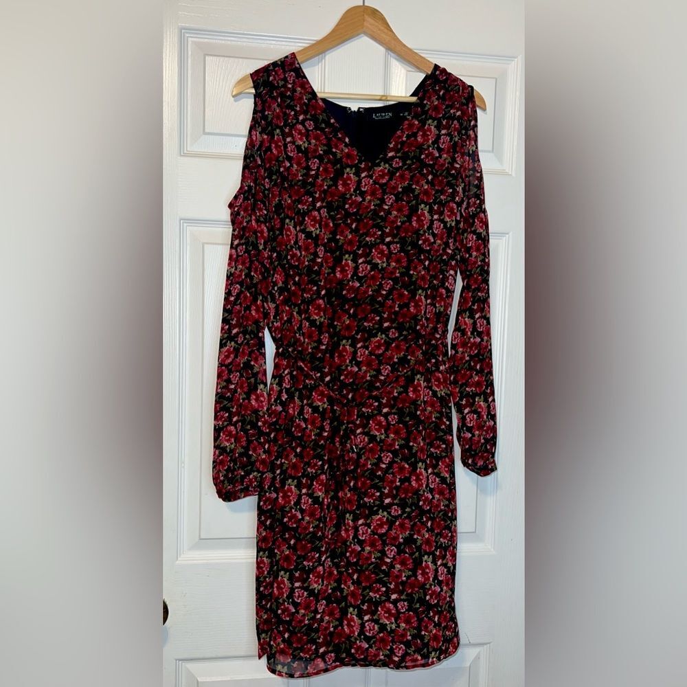 Lauren Ralph Lauren cold shoulder Floral dress Size 12 EUC feminine